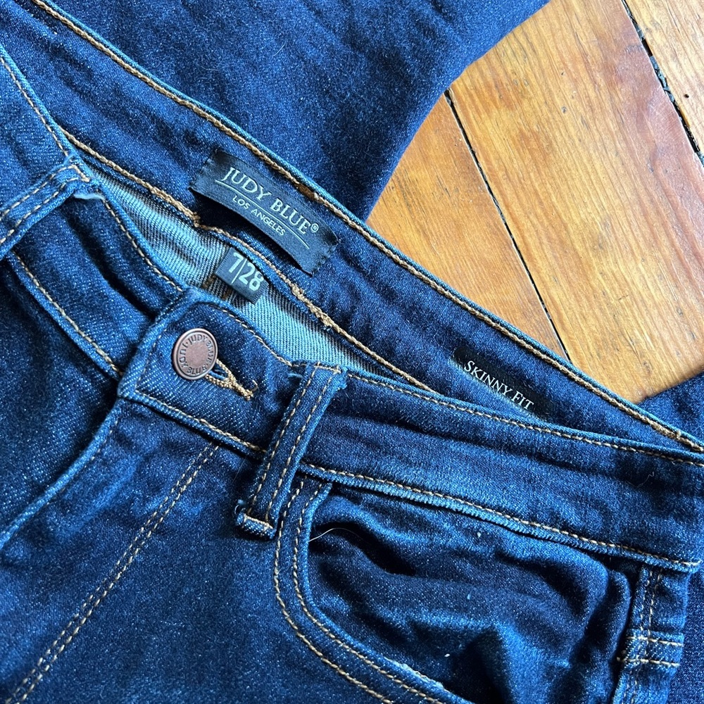 Judy Blue Skinny Fit Jeans Size 7 - Picture 3 of 3